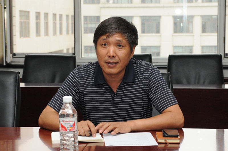 光明日报黑龙江记者站站长来校座谈