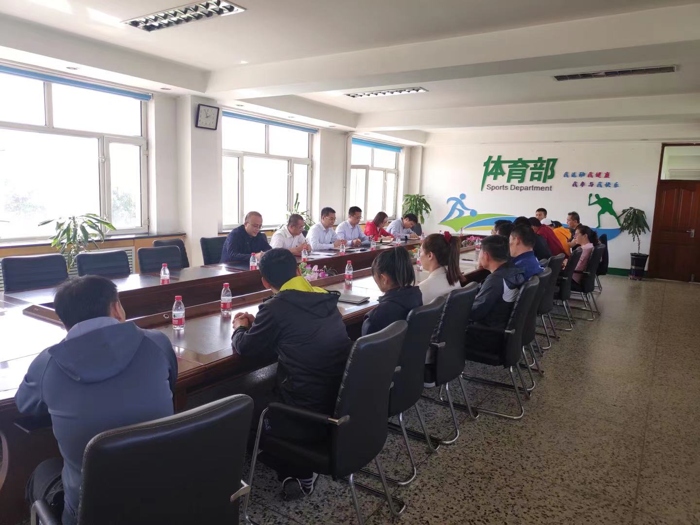 学校领导深入体育部开展党史学习教育调研指导