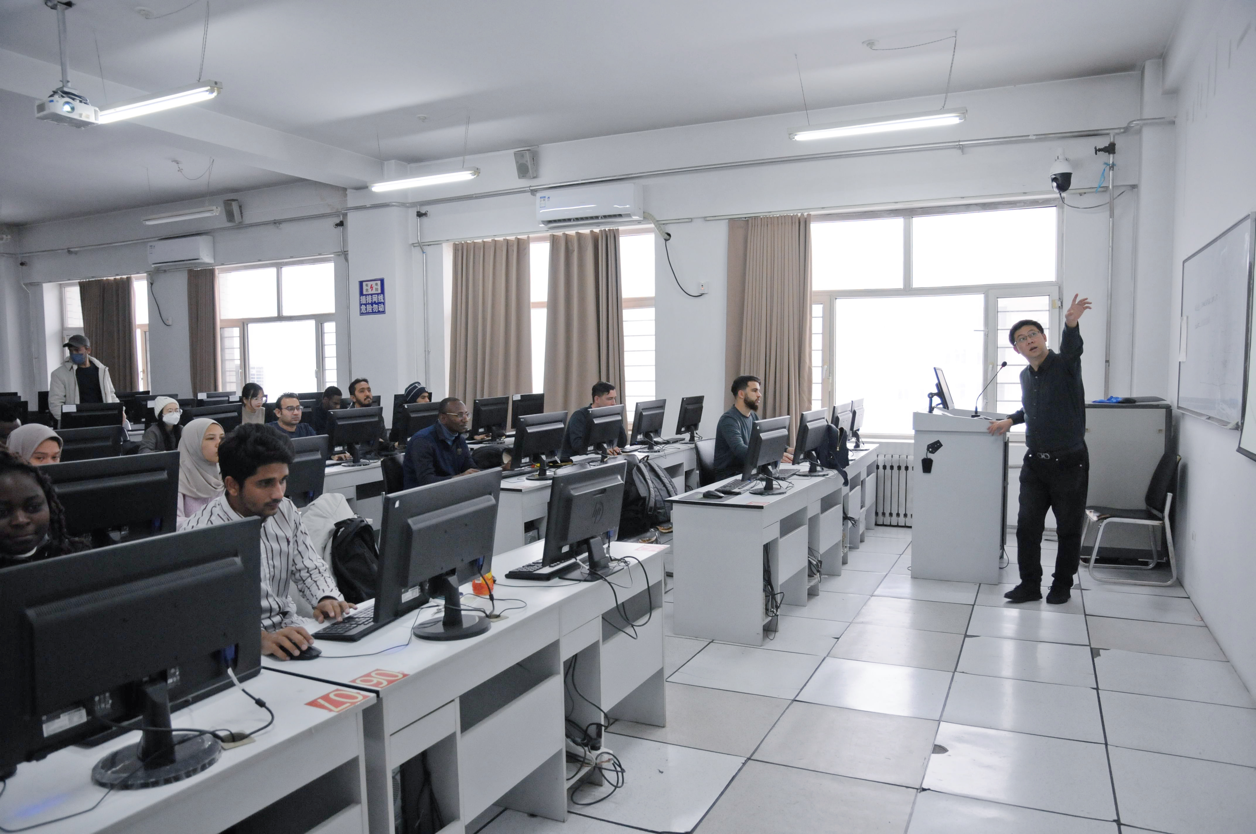 微信图片_20231108163025 - 副本.jpg