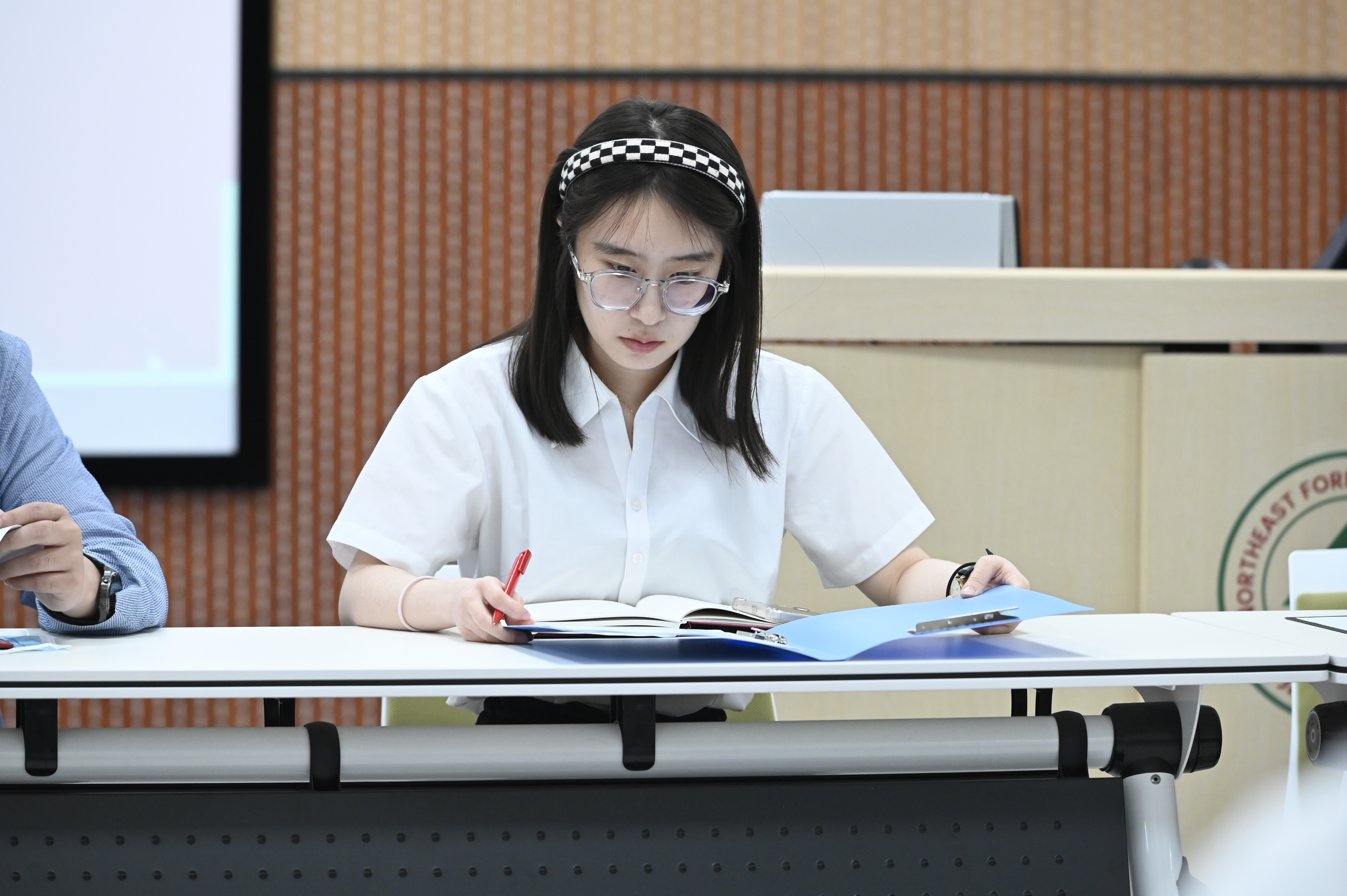 3fc52fe323392386cee9939c9d5f029