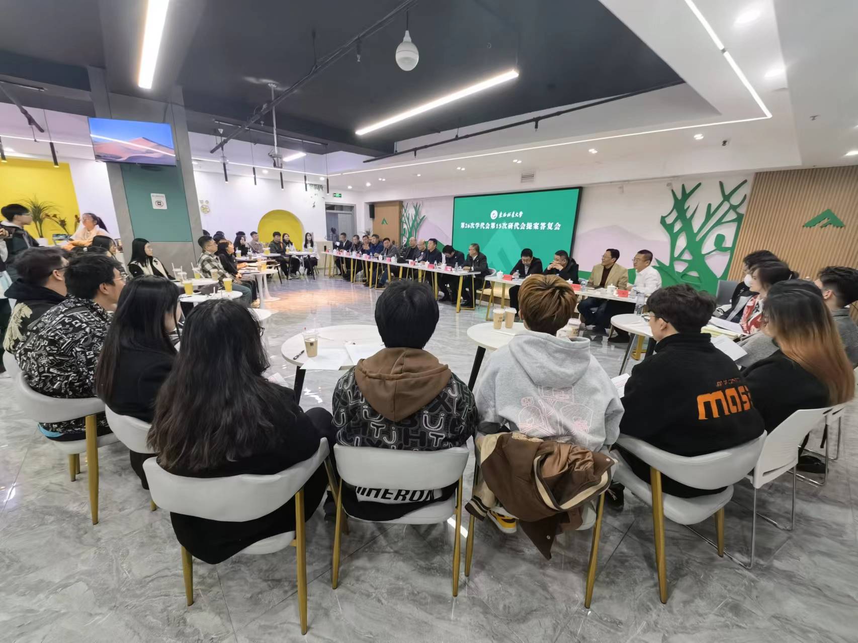 d98fdf57ee257abd11b038ec5854995