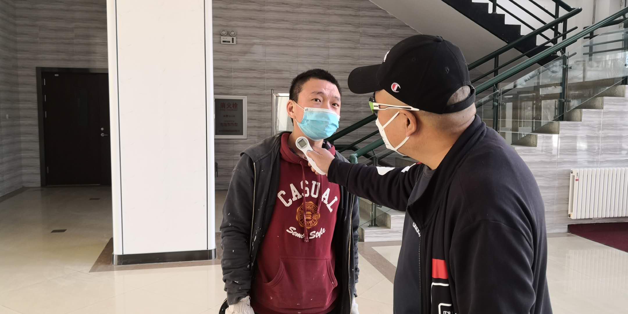 奥林学院电梯工程项目