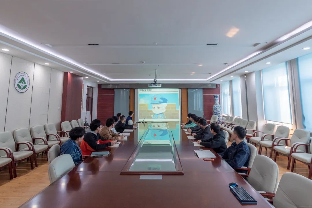 讲座2.jpg